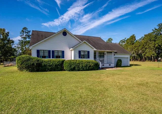 Homes for sale in Ridgeville, SC | 3861 State Rd, Ridgeville, SC 29472 | MLS# 26010155