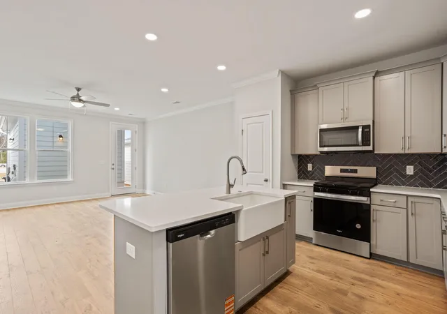 Photo 1 of Townhouse for sale at 222 Lake Greenwood Blvd, Greenwood, SC 29649 | MLS# 26018673 | Listing updated on 2026-08-04