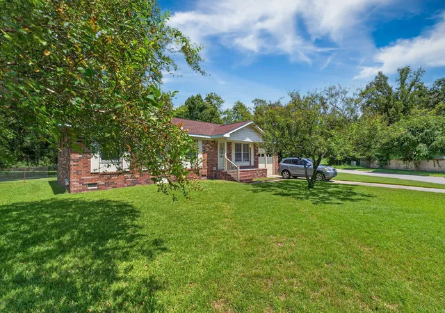 Photo 1 of Single family home for sale at 112 Cornell Dr, Ladson, SC 29456 | MLS# 26024435 | Listing updated on 2026-09-02