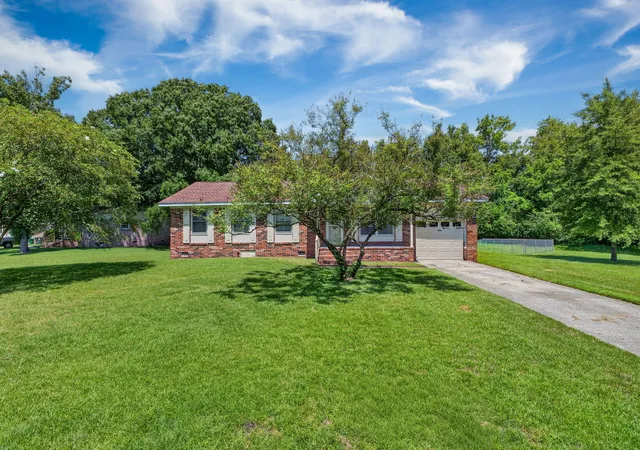 Photo 3 of Single family home for sale at 112 Cornell Dr, Ladson, SC 29456 | MLS# 26024435 | Listing updated on 2026-09-02