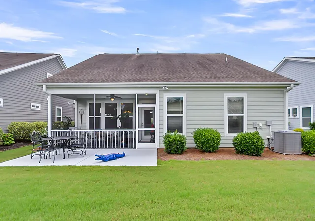 Photo 2 of Single family home for sale at 4020 Wood Violet Ln, Summerville, SC 29483 | MLS# 26015962 | Listing updated on 2026-09-14