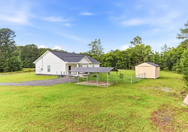 Photo 3 of Single family home for sale at 164 Miracle Dr, Eutawville, SC 29048 | MLS# 26015716 | Listing updated on 2026-07-09