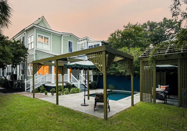 Photo 3 of Single family home for sale at 6 Rutledge Ave, Charleston, SC 29401 | MLS# 26022521 | Listing updated on 2026-10-07