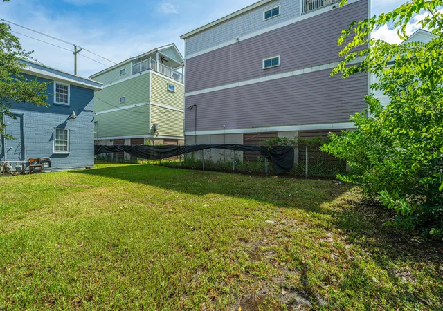 2nd image of 113 America St, Charleston, SC 29403