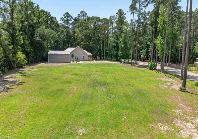 Homes for sale in Manning, SC | 1772 Kenwood Rd, Manning, SC 29102 | MLS# 26017907