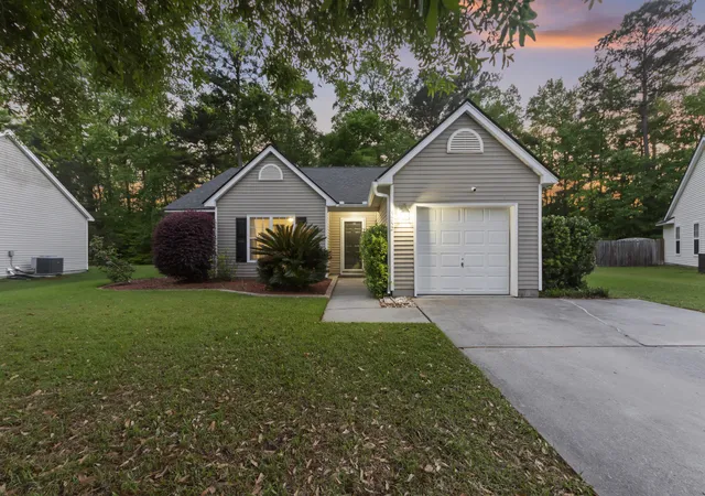 1st image of 5252 Copley Cir, Summerville, SC 29485 | MLS# 26010131