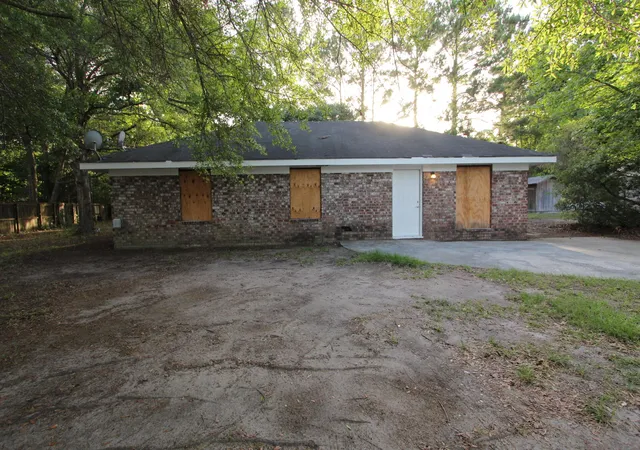 Homes for sale in Johns Island, SC | 3326 Jules Dr, Johns Island, SC 29455 | MLS# 26015290