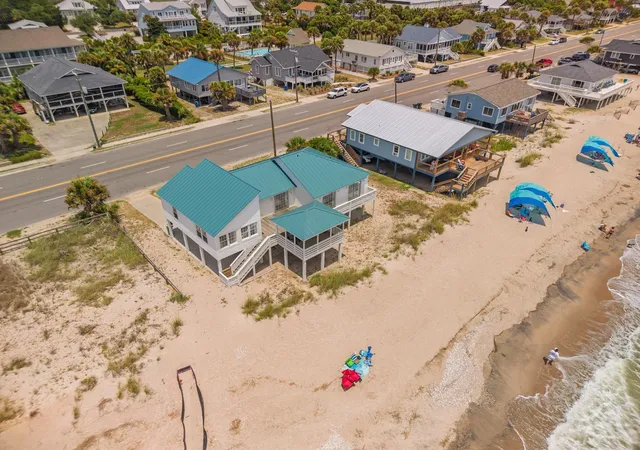 Photo 2 of Single family home for sale at 134 Palmetto Blvd, Edisto Island, SC 29438 | MLS# 26021252 | Listing updated on 2026-08-29
