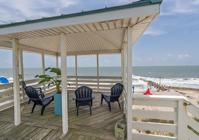 Photo 5 of Single family home for sale at 134 Palmetto Blvd, Edisto Island, SC 29438 | MLS# 26021252 | Listing updated on 2026-08-29