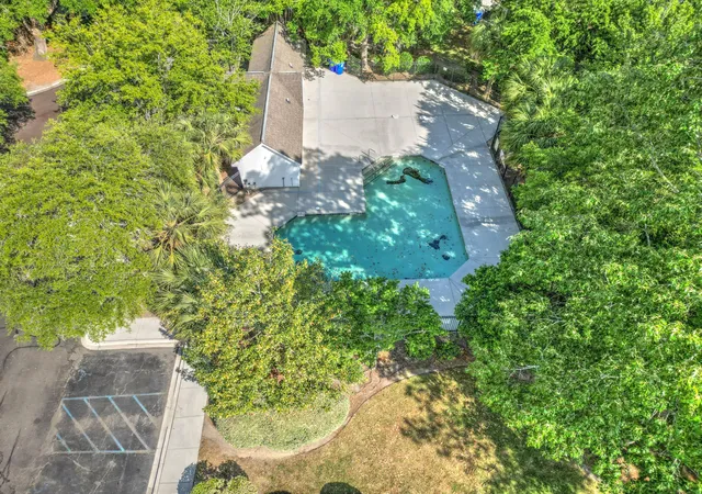 37th image of 8124 Shadow Oak Dr, North Charleston, SC 29406 | MLS# 26013540