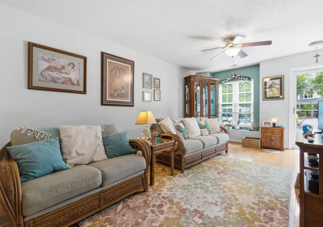 4th image of 8124 Shadow Oak Dr, North Charleston, SC 29406 | MLS# 26013540