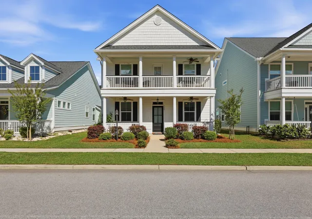 Photo 1 of Single family home for sale at 122 Angelica Ave, Summerville, SC 29483 | MLS# 26010650 | Listing updated on 2026-08-04