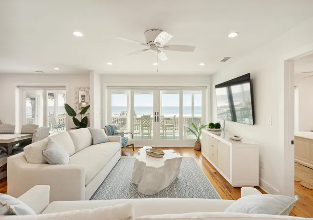 Photo 1 of Single family home for sale at 603 E Arctic Ave, Folly Beach, SC 29439 | MLS# 26007495 | Listing updated on 2026-07-21