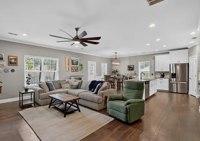 Photo 2 of Single family home for sale at 5476 Thompson St, North Charleston, SC 29406 | MLS# 26021676 | Listing updated on 2026-09-17