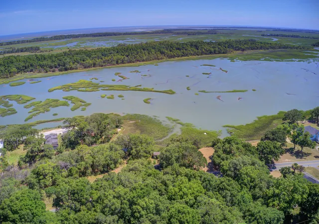 2nd image of 2107 Sol Legare Rd, Charleston, SC 29412 | MLS# 26019645