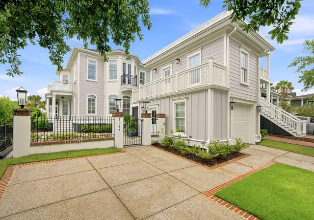 Photo 1 of Single family home for sale at 1344 Penshell Pl, Mount Pleasant, SC 29464 | MLS# 26021696 | Listing updated on 2026-09-10