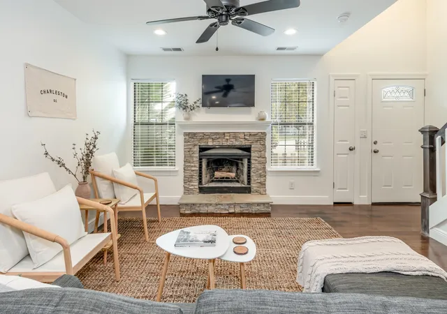 2nd image of 5011 Jenkins Ave, North Charleston, SC 29405 | MLS# 26000032
