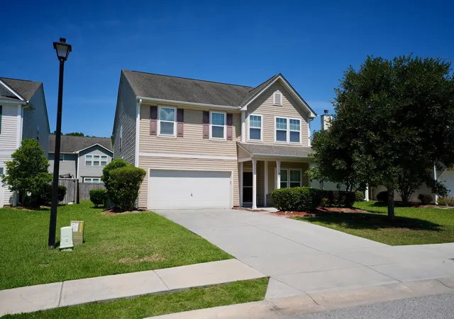 Photo 1 of Single family home for sale at 407 Thoroughbred Dr, Moncks Corner, SC 29461 | MLS# 26019314 | Listing updated on 2026-09-02