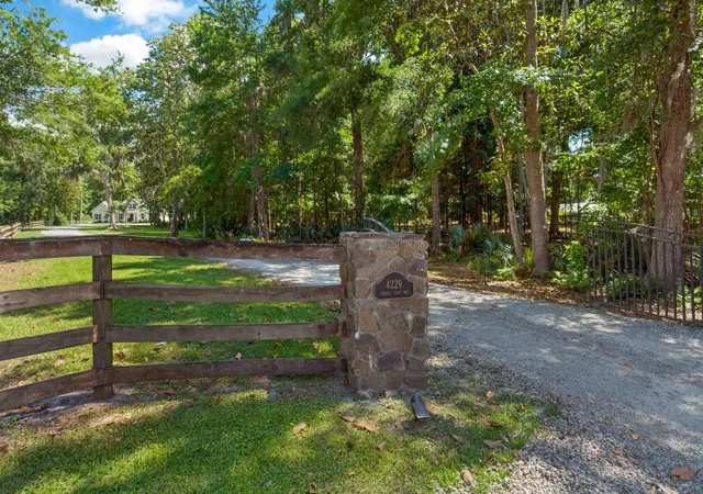 Photo 3 of Single family home for sale at 4229 Cobble Trot Way, Johns Island, SC 29455 | MLS# 26014048 | Listing updated on 2026-08-18