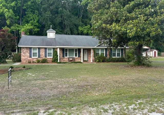 Homes for sale in Manning, SC | 1184 Fellowship Dr, Manning, SC 29102 | MLS# 26014560