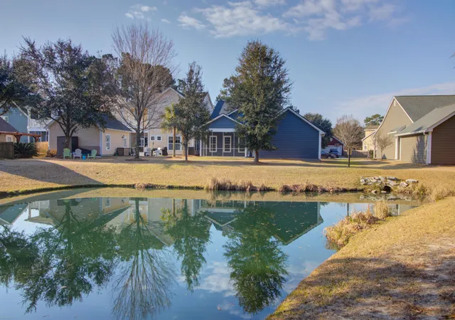 Photo 2 of Single family home for sale at 1756 Batten Dr, Charleston, SC 29414 | MLS# 26017284 | Listing updated on 2026-08-30