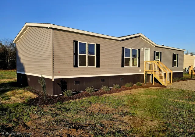 2nd image of 5273 Indian Branch Rd, Hartsville, SC 29550 | MLS# 26023934