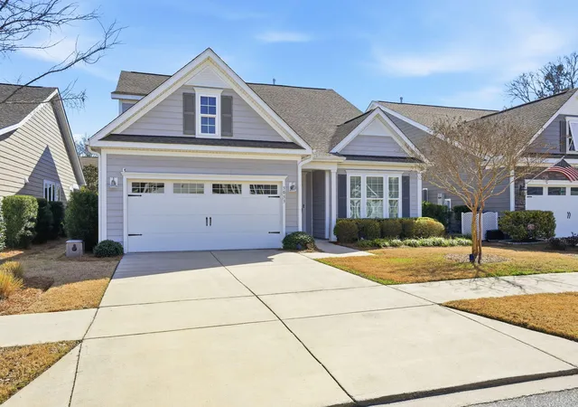 Photo 2 of Single family home for sale at 3033 Aura Ln, Summerville, SC 29483 | MLS# 26005995 | Listing updated on 2026-08-17