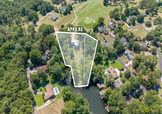 Homes for sale in Santee, SC | 287 Santee Dr, Santee, SC 29142 | MLS# 26019833