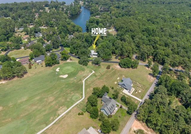 Homes for sale in Santee, SC | 287 Santee Dr, Santee, SC 29142 | MLS# 26019833