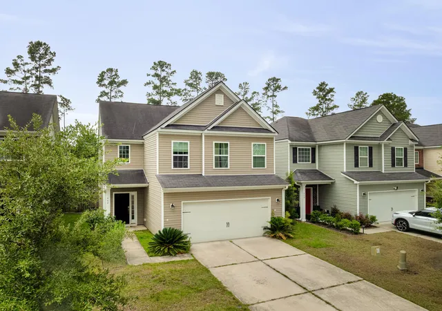 Homes for sale in Summerville, SC | 664 Redbud Ln, Summerville, SC 29486 | MLS# 26015467