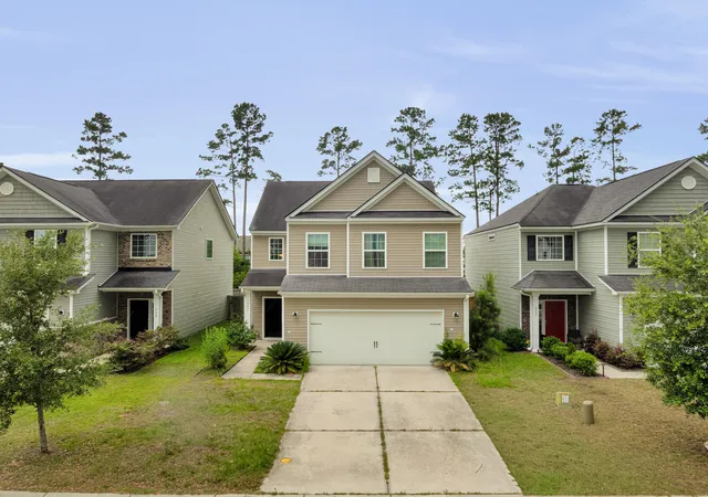 Homes for sale in Summerville, SC | 664 Redbud Ln, Summerville, SC 29486 | MLS# 26015467