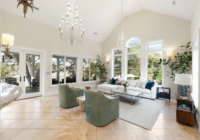 Photo 3 of Single family home for sale at 1429 Burningtree Rd, Charleston, SC 29412 | MLS# 25027957 | Listing updated on 2026-04-22