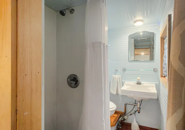 Homes for sale in Folly Beach, SC | 212 E Hudson Ave, Folly Beach, SC 29439 | MLS# 26010157