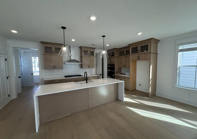 Photo 4 of Single family home for sale at 748 Minton Rd, Charleston, SC 29412 | MLS# 26002610 | Listing updated on 2026-09-10