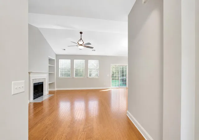 image of 1433 Coopers Hawk Dr, Hanahan, SC 29410 | MLS# 26021655