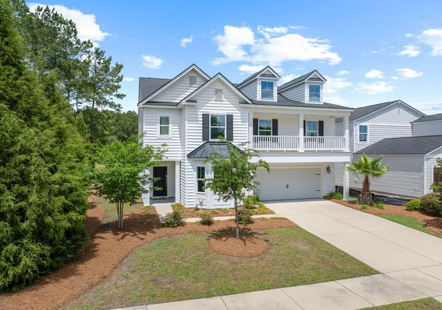 Photo 2 of Single family home for sale at 113 Lindera Preserve Blvd, Summerville, SC 29486 | MLS# 26015449 | Listing updated on 2026-08-22