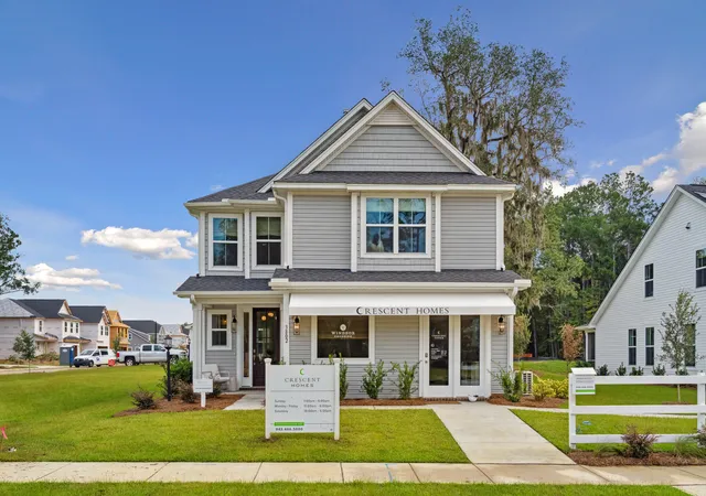 Photo 1 of Single family home for sale at 5 Cantona Dr, Summerville, SC 29483 | MLS# 25030538 | Listing updated on 2026-08-31
