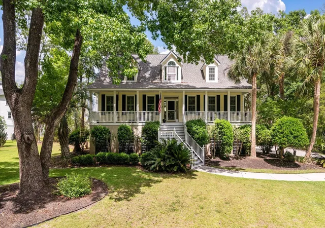 Homes for sale in Hollywood, SC | 5010 Timber Race Crse, Hollywood, SC 29449 | MLS# 26015430