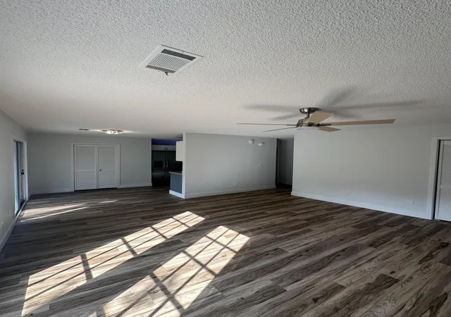 Homes for sale in North Charleston, SC | 6297 Rolling Fork Rd #Unit 103, North Charleston, SC 29406 | MLS# 26014129