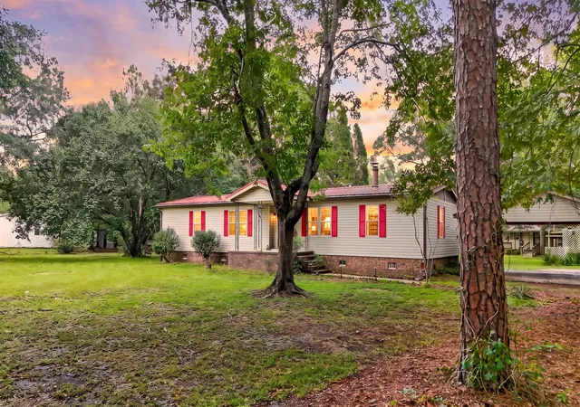 Photo 4 of Single family home for sale at 1968 Westside St #1, Summerville, SC 29486 | MLS# 26022356 | Listing updated on 2026-08-30