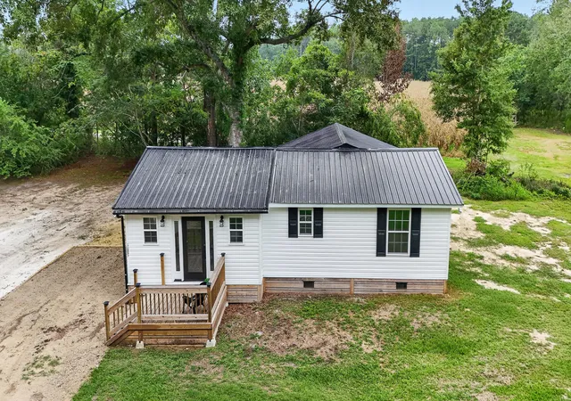 4th image of 1085 Homestead Rd, Saint Stephen, SC 29479 | MLS# 26022062