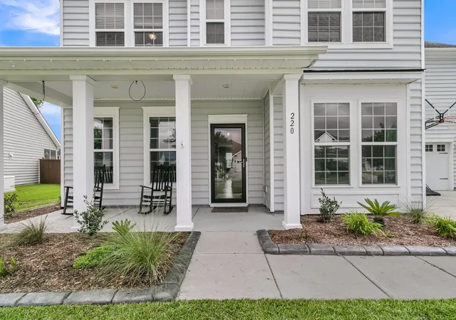 Photo 3 of Single family home for sale at 220 Witch Hazel St, Summerville, SC 29486 | MLS# 26023557 | Listing updated on 2026-09-06