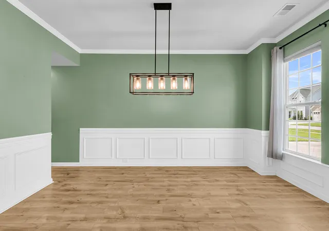Photo 4 of Single family home for sale at 220 Witch Hazel St, Summerville, SC 29486 | MLS# 26023557 | Listing updated on 2026-09-06