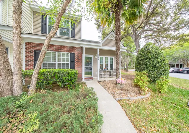 Homes for sale in North Charleston, SC | 8106 Shadow Oak Dr, North Charleston, SC 29406 | MLS# 26009812