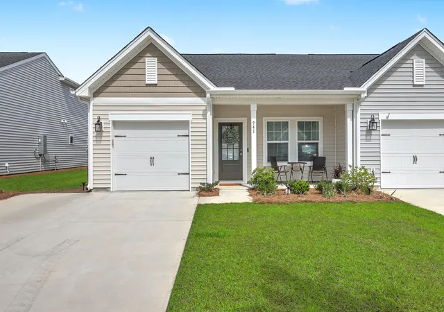 Photo 1 of Townhouse for sale at 941 Dusk Dr, Summerville, SC 29486 | MLS# 26017146 | Listing updated on 2026-08-31