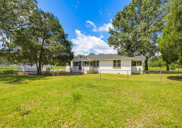 Homes for sale in Yemassee, SC | 231 Big Estate Cir, Yemassee, SC 29945 | MLS# 26018590