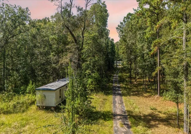 Photo 3 of Manufactured home for sale at 130 Tygerpaw Trl, Saint Stephen, SC 29479 | MLS# 25027310 | Listing updated on 2026-01-07