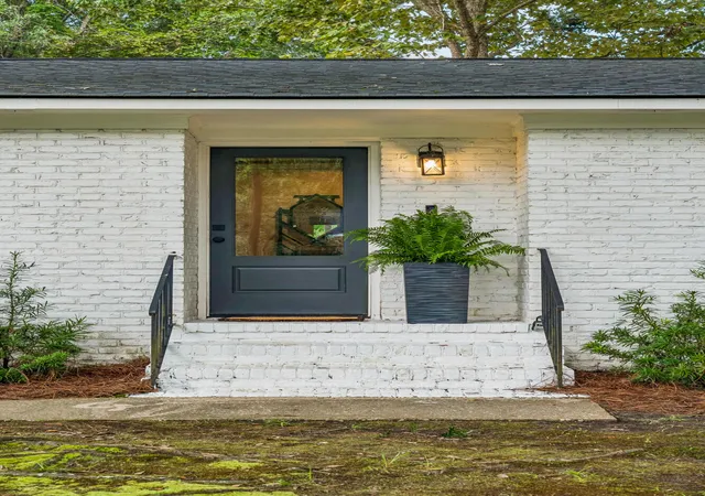 Photo 2 of Single family home for sale at 1421 Tara Rd, Charleston, SC 29407 | MLS# 26024563 | Listing updated on 2026-09-17