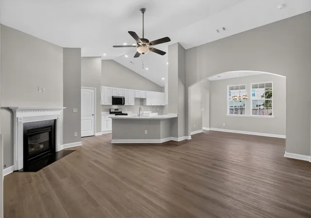 Photo 4 of Single family home for sale at 308 Nuttall Dr, Summerville, SC 29486 | MLS# 26023527 | Listing updated on 2026-10-02