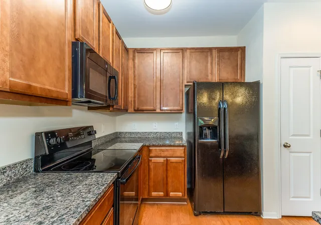 2nd image of 380 Flyway Rd, Goose Creek, SC 29445 | MLS# 26023028